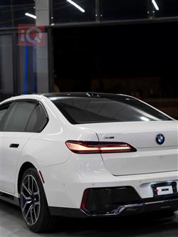 بي ام دبليو الفئة 7